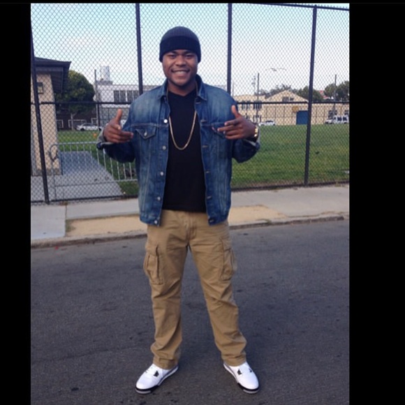 Meet your Posher, CJ - Picture 1 of 1